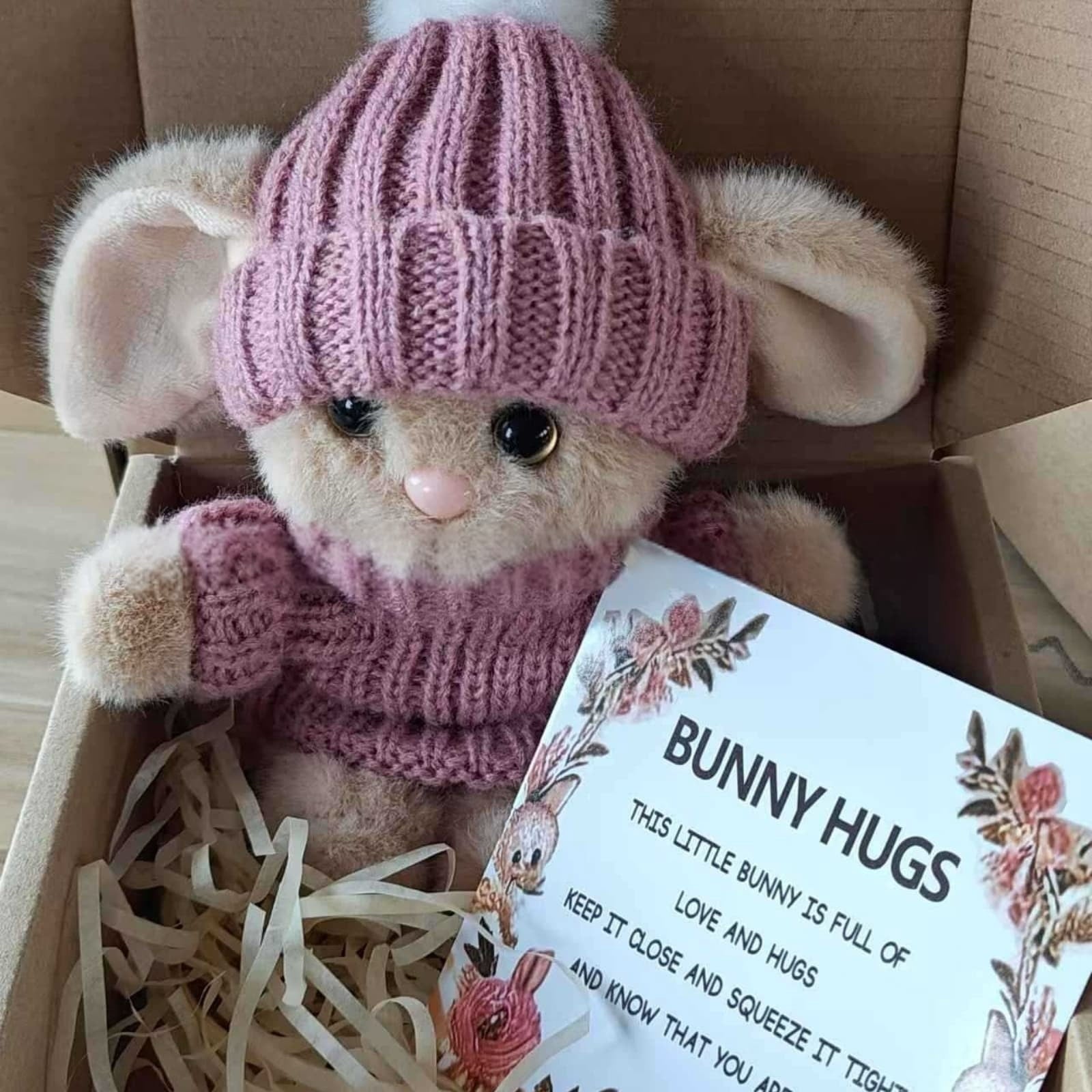 2026 New Huggable Rabbit Easter Gift Set Handmade Soft Plush Rabbit Mini Huggable Rabbit Gift Box Easter Basket Stuffing Rabbit Unisex Birthday Gift