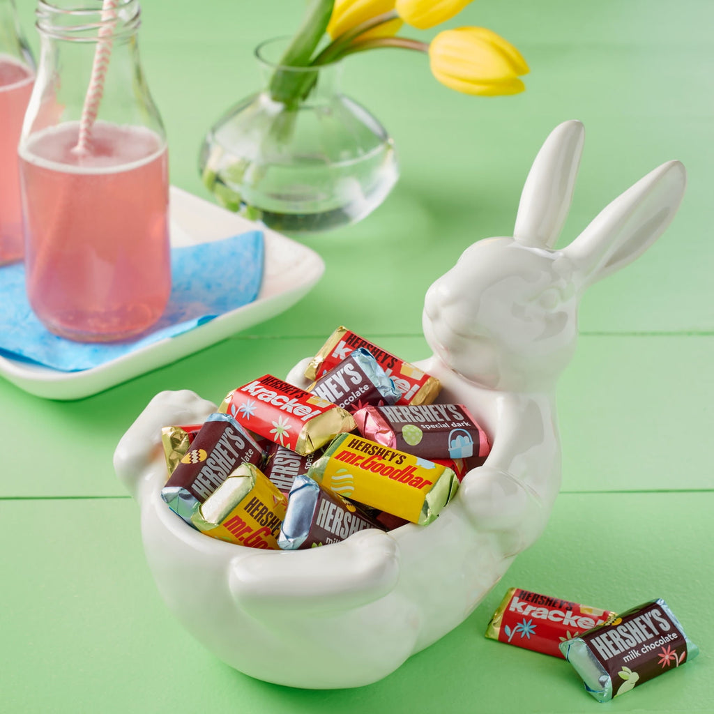Hershey's Miniatures Assorted Chocolate, Easter Candy Individually Wrapped, Bag, 9.9 oz