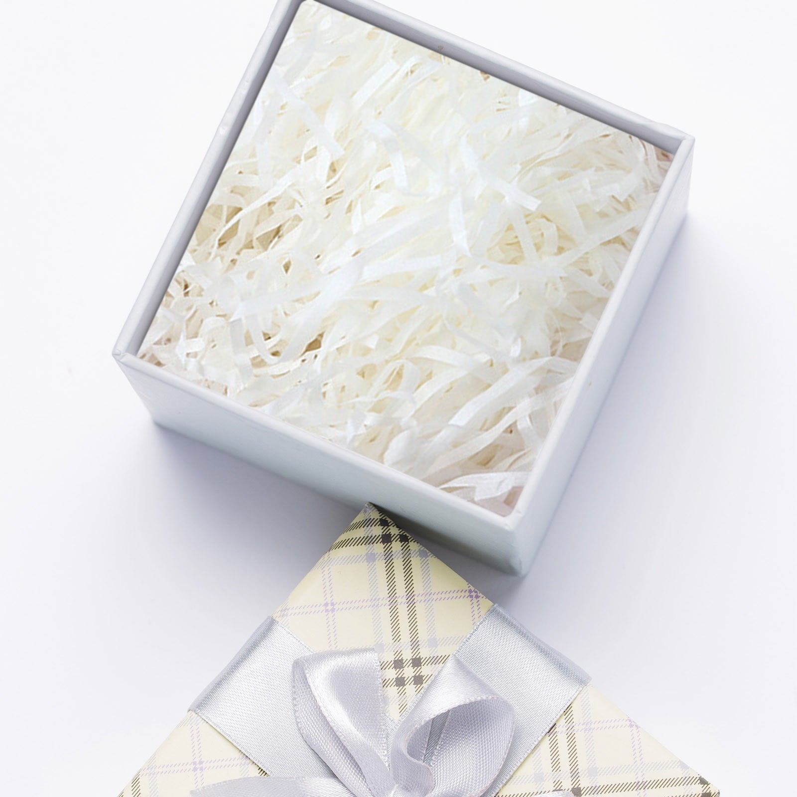 Easter Raffia Grass Easter Baskets Fillers, Paper Grass Shredded Paper for Gift Box, Valentine's Day Shredded Paper,80g/0.18Lb